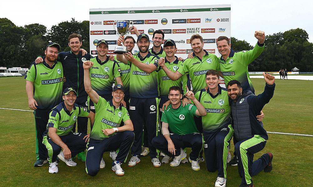 Seamers star to help Ireland clinch series