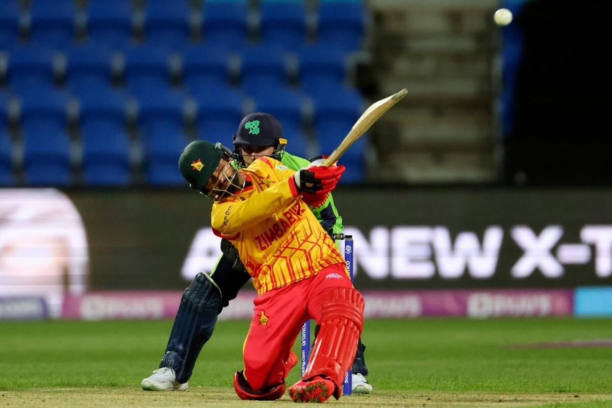 The show starts in style for Raza and Zimbabwe