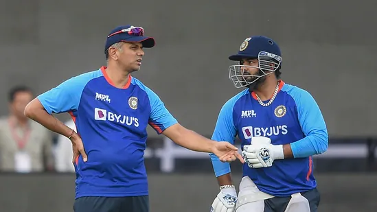 Rahul Dravid - Might be Importance of Rishabh Pant Ahead of Semi Final Against England T20 World Cup