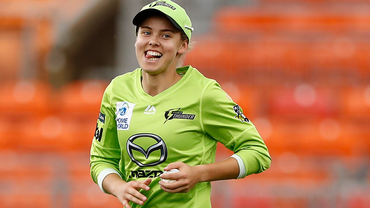 Phoebe Litchfield shines on debut as Australia take lead