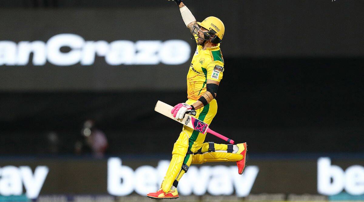 Du Plessis, bowlers power Super Kings into the semis