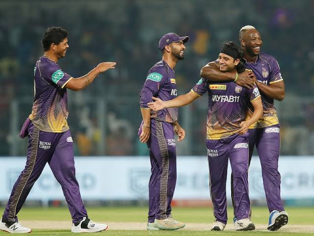 RCB reined in by KKR spin strength