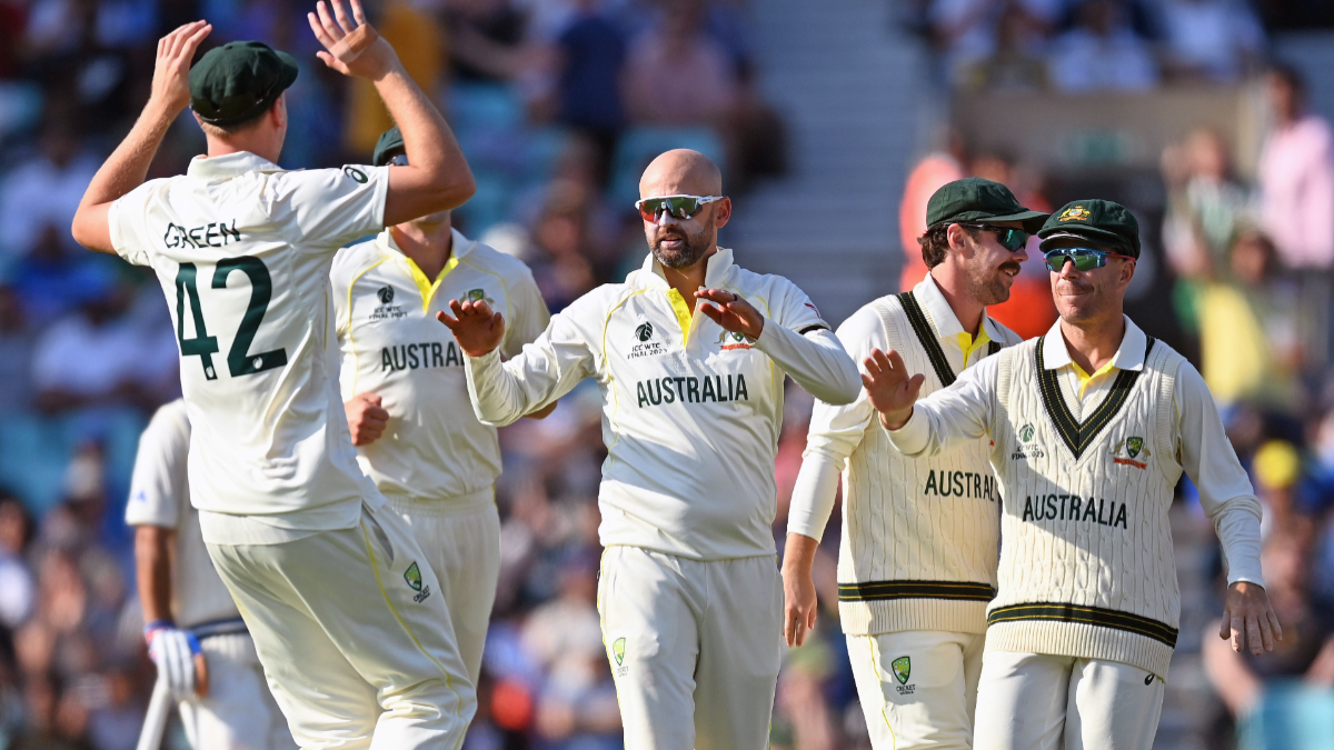 Bowlers extend Australia's dominance in WTC final