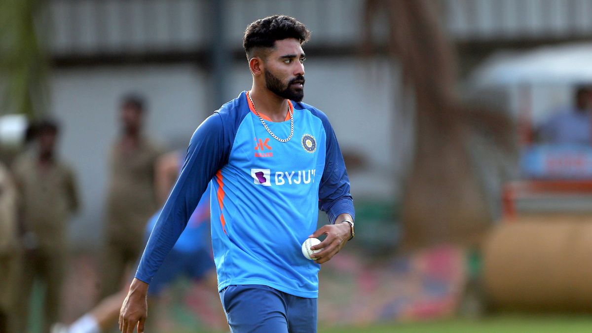 Mohammed Siraj flies back home after being rested from ODIs against West Indies