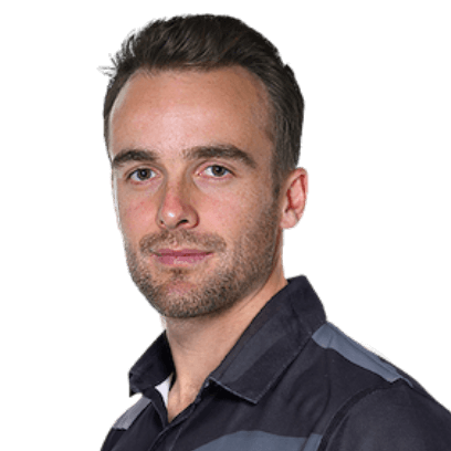 Tom Blundell