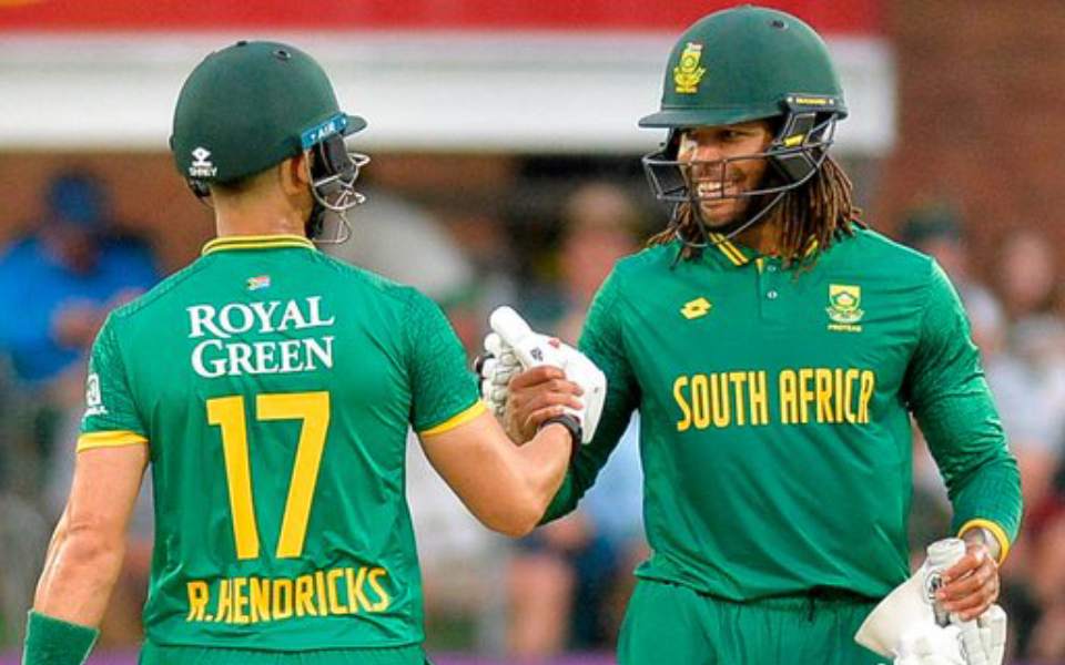 Nandre Burger, Tony de Zorzi help South Africa draw level against India