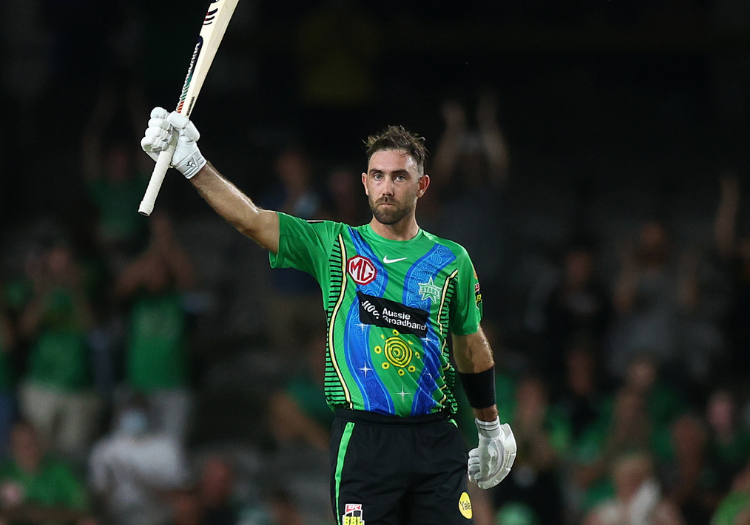 All-round Maxwell lifts Stars to third spot after derby win over Renegades